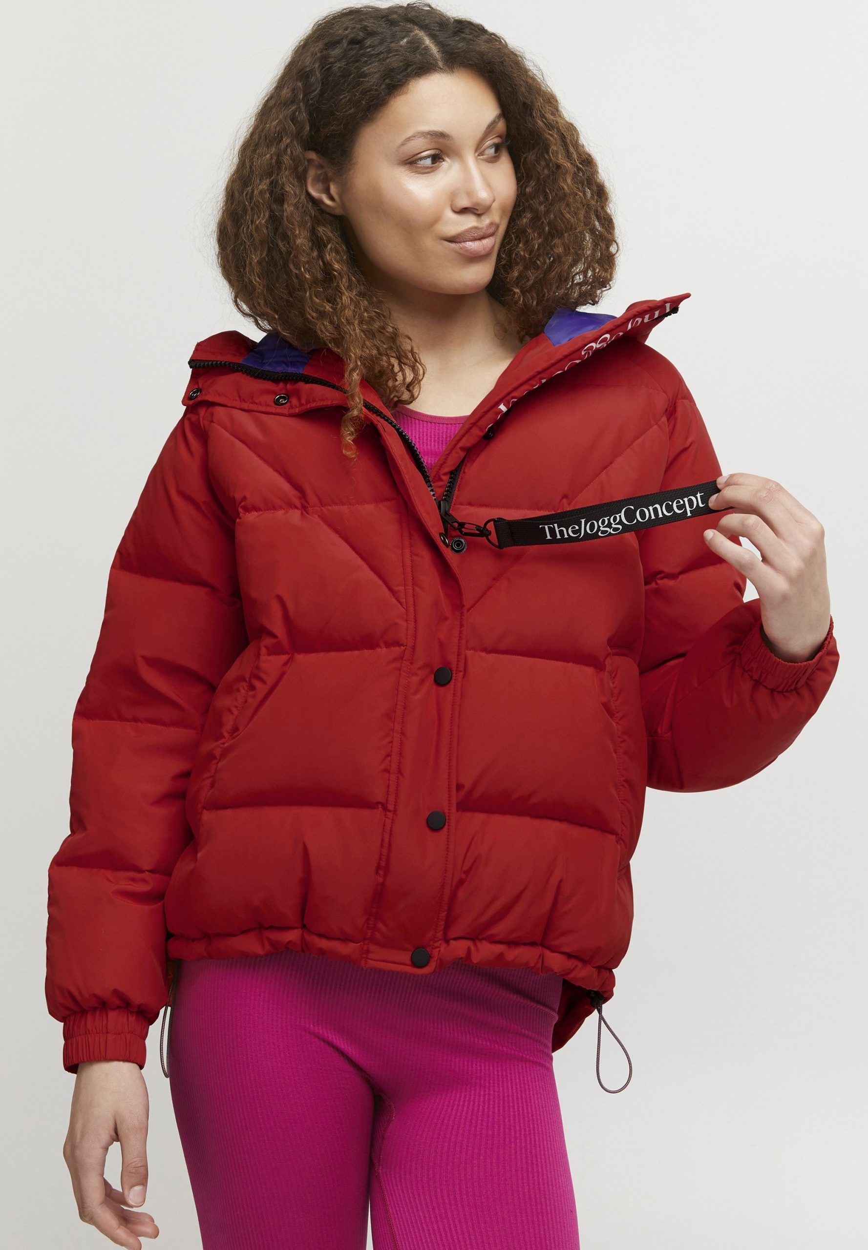 rote-daunenjacke-damen-291moc-1.jpg